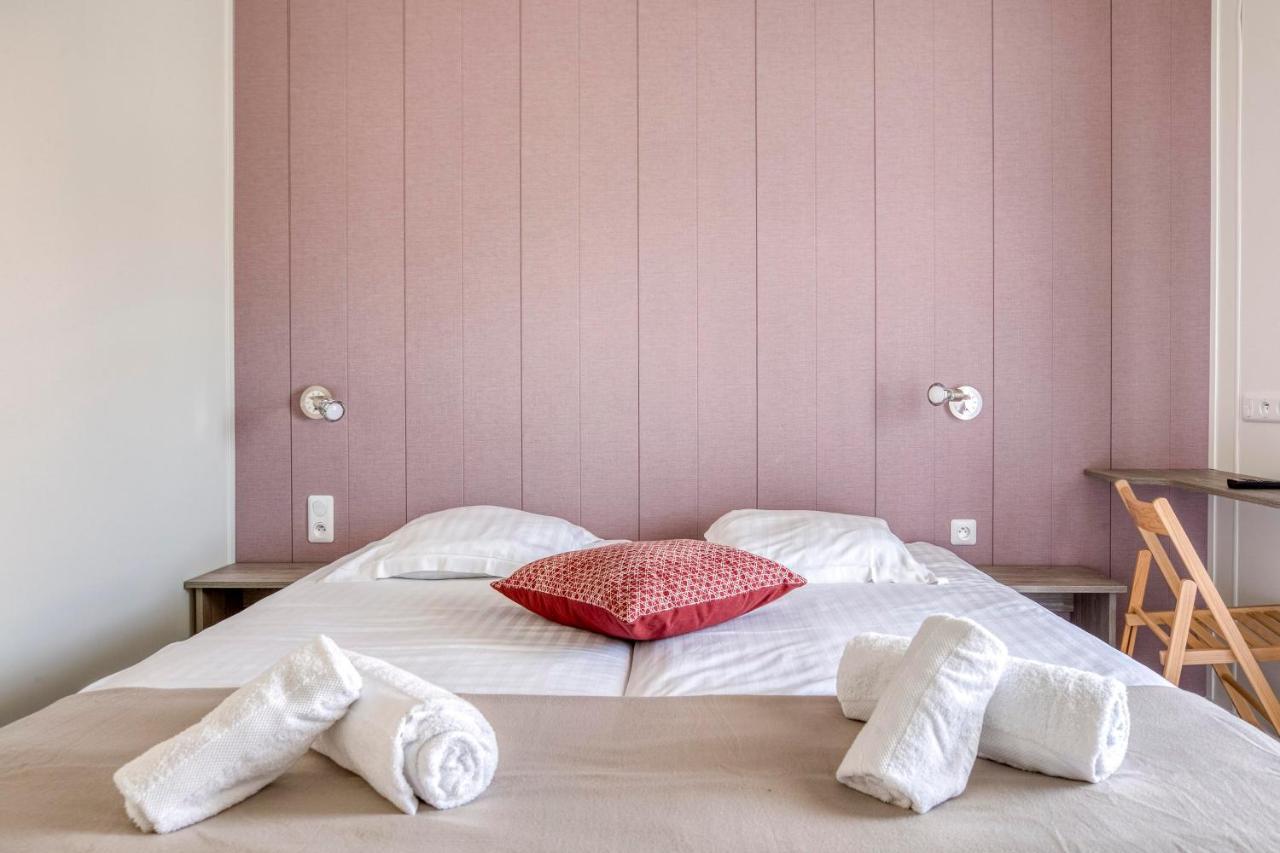 Domaine Melusine - A 2Km Du Puy Dufou France ! Hotel Les Épesses Екстериор снимка