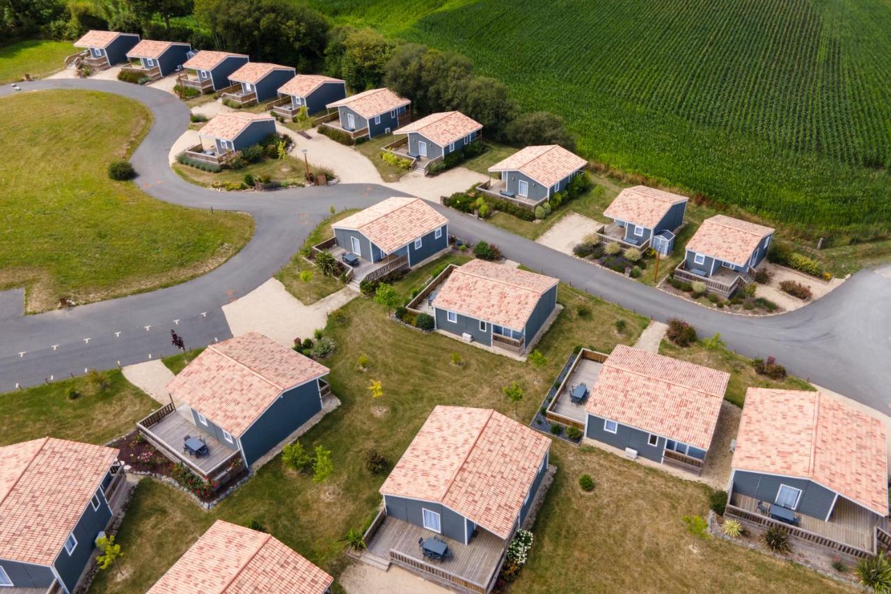 Domaine Melusine - A 2Km Du Puy Dufou France ! Hotel Les Épesses Екстериор снимка