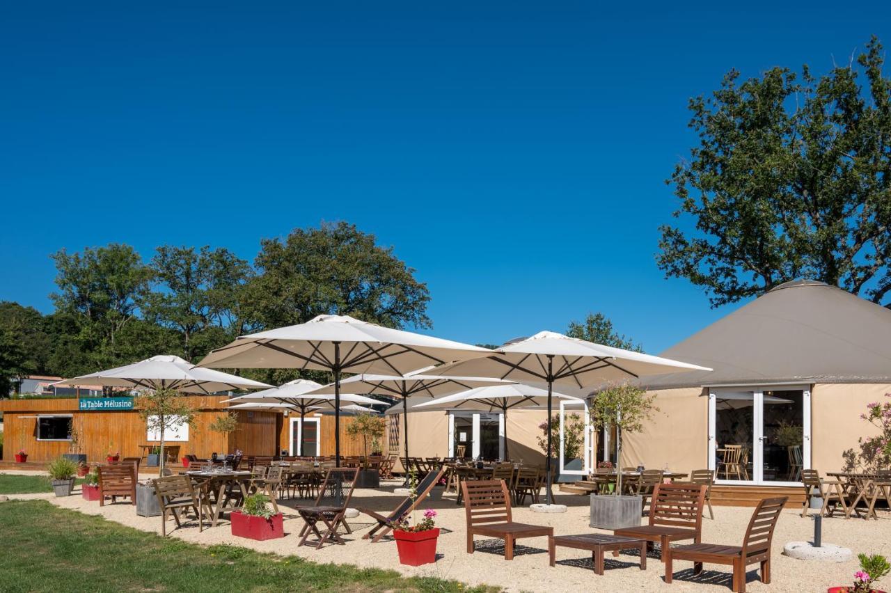 Domaine Melusine - A 2Km Du Puy Dufou France ! Hotel Les Épesses Екстериор снимка