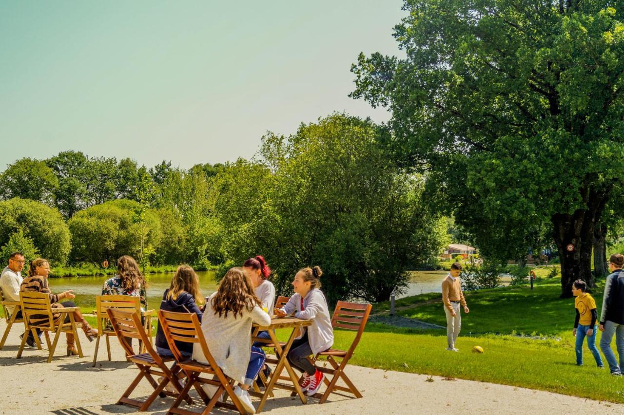 Domaine Melusine - A 2Km Du Puy Dufou France ! Hotel Les Épesses Екстериор снимка